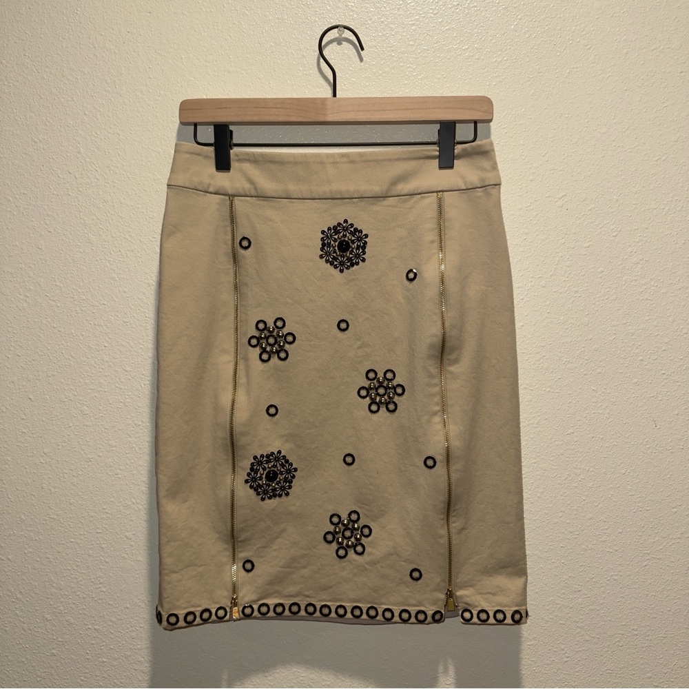 CARLISLE Khaki Skirt with embroidered front Sz 4